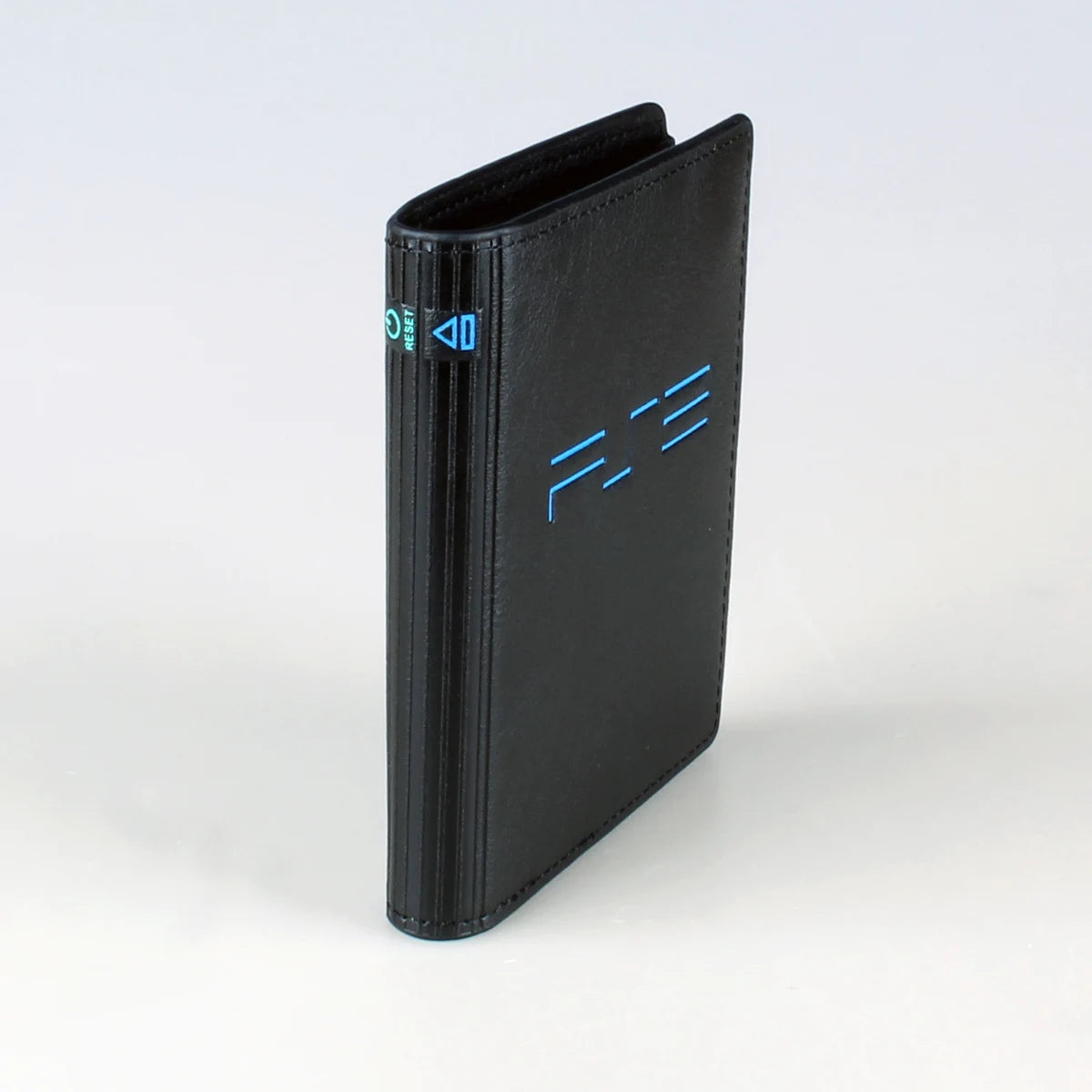 High quality gaming console shaped men's wallet, stylish and card holder